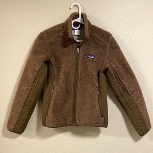 Patagonia synchilla fleece jacket - Small - Gently Worn